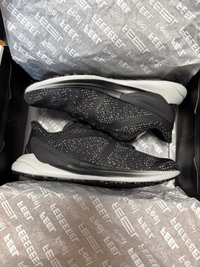 Lululemon Blissfeel 2 winter run shoes